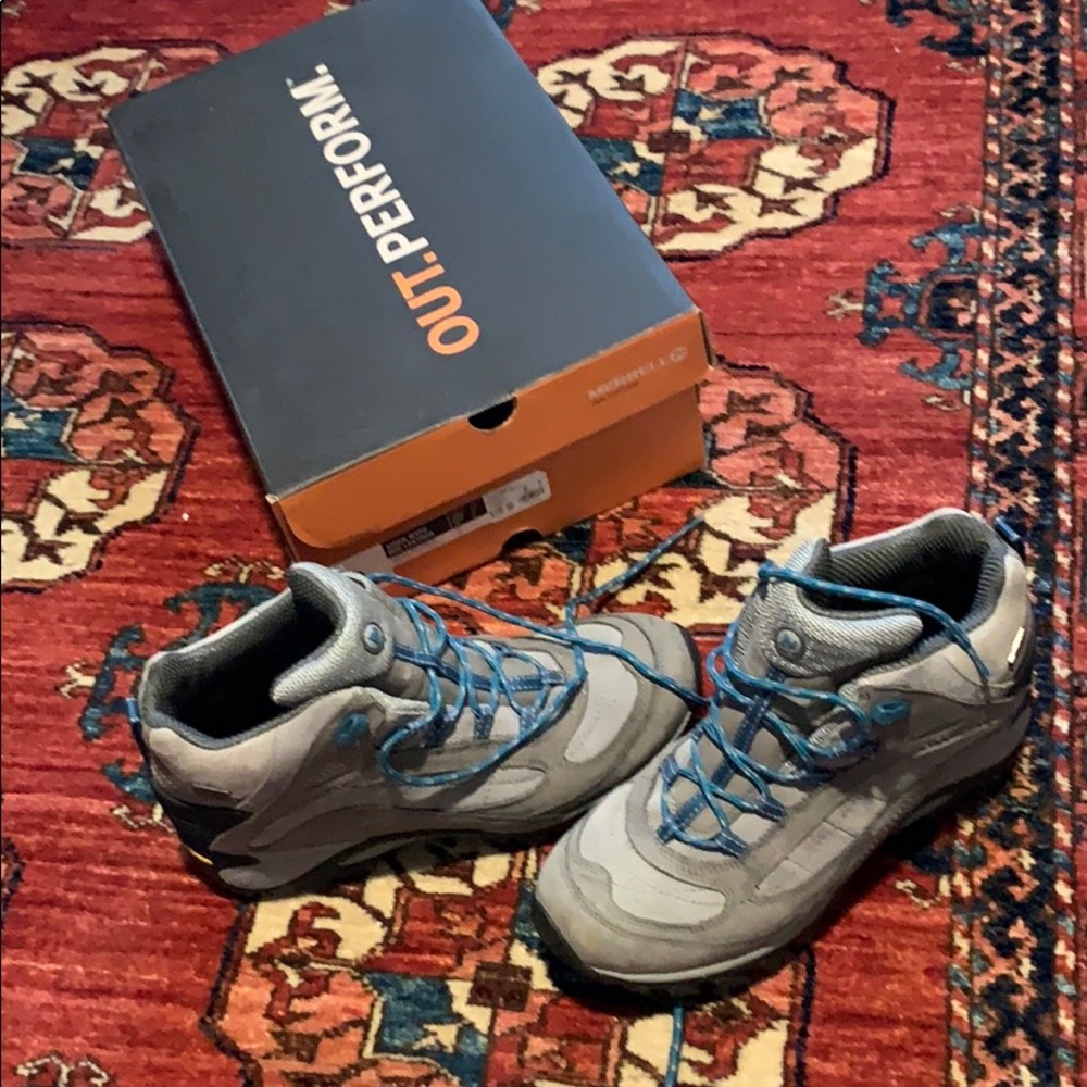 Merrell siren waterproof hiking boots like new 10
